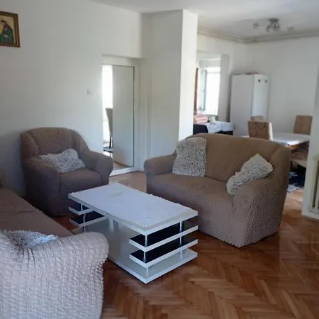 Apartman Kristina Ll شقة تريبينيي